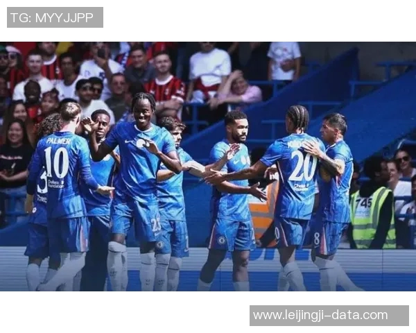 友谊赛精彩回顾AC米兰大胜多特蒙德乌龙球引发全场欢呼