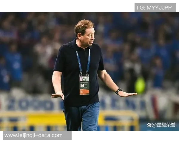 国王杯激战拜仁与里昂0比0争议判罚引发全场热议与绝杀瞬间 国王杯激战拜仁与里昂0比0争议判罚引发全场热议与绝杀瞬间