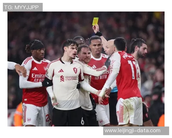 英超焦点战：皇马逆转利物浦补时绝杀引发全场狂欢